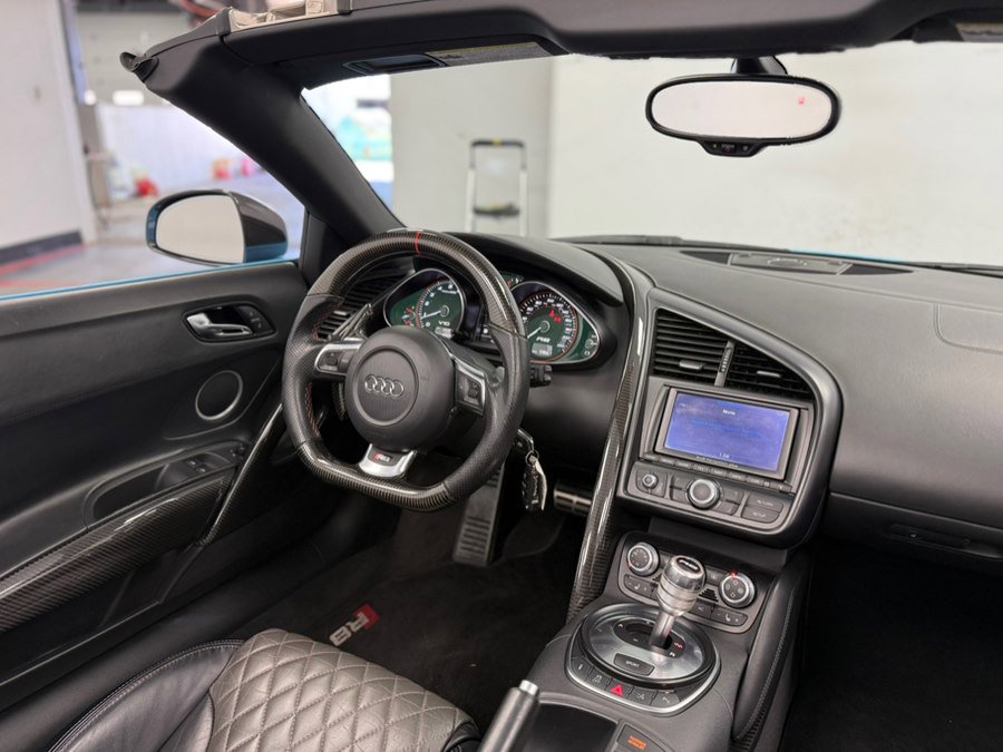 Used 2011 Audi R8 V10 image 77