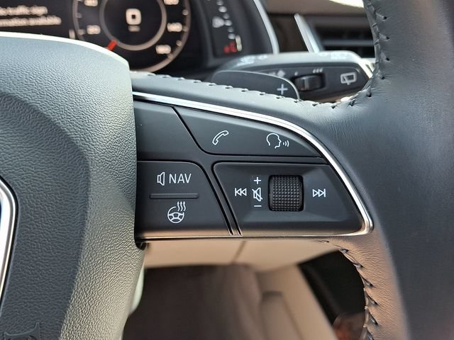Used 2019 Audi Q7 3.0T Prestige w/ Prestige Package AWD/4WD image 24