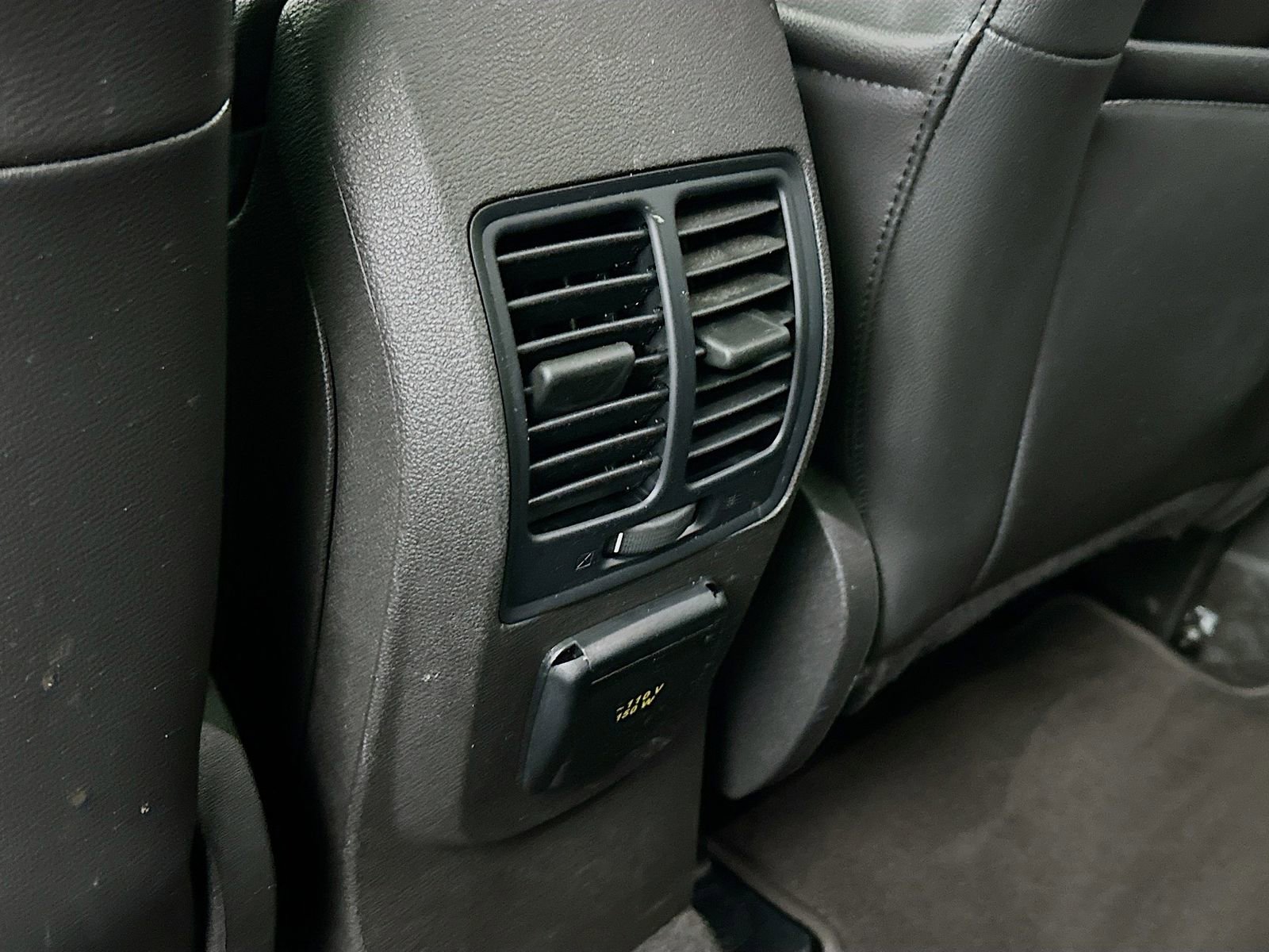 Used 2017 Ford Escape Titanium image 26