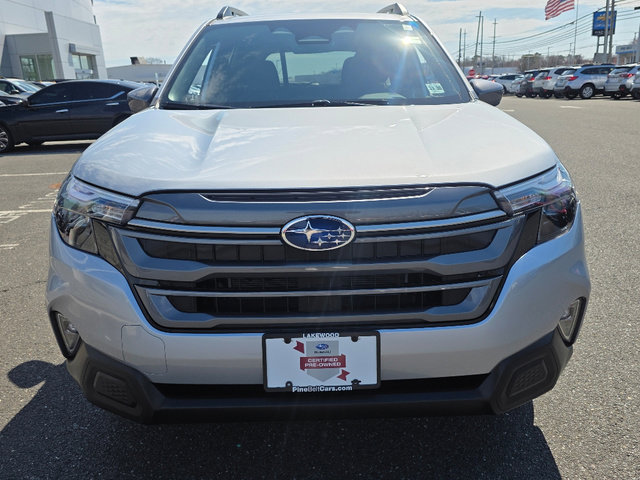 Certified 2025 Subaru Forester Premium image 10