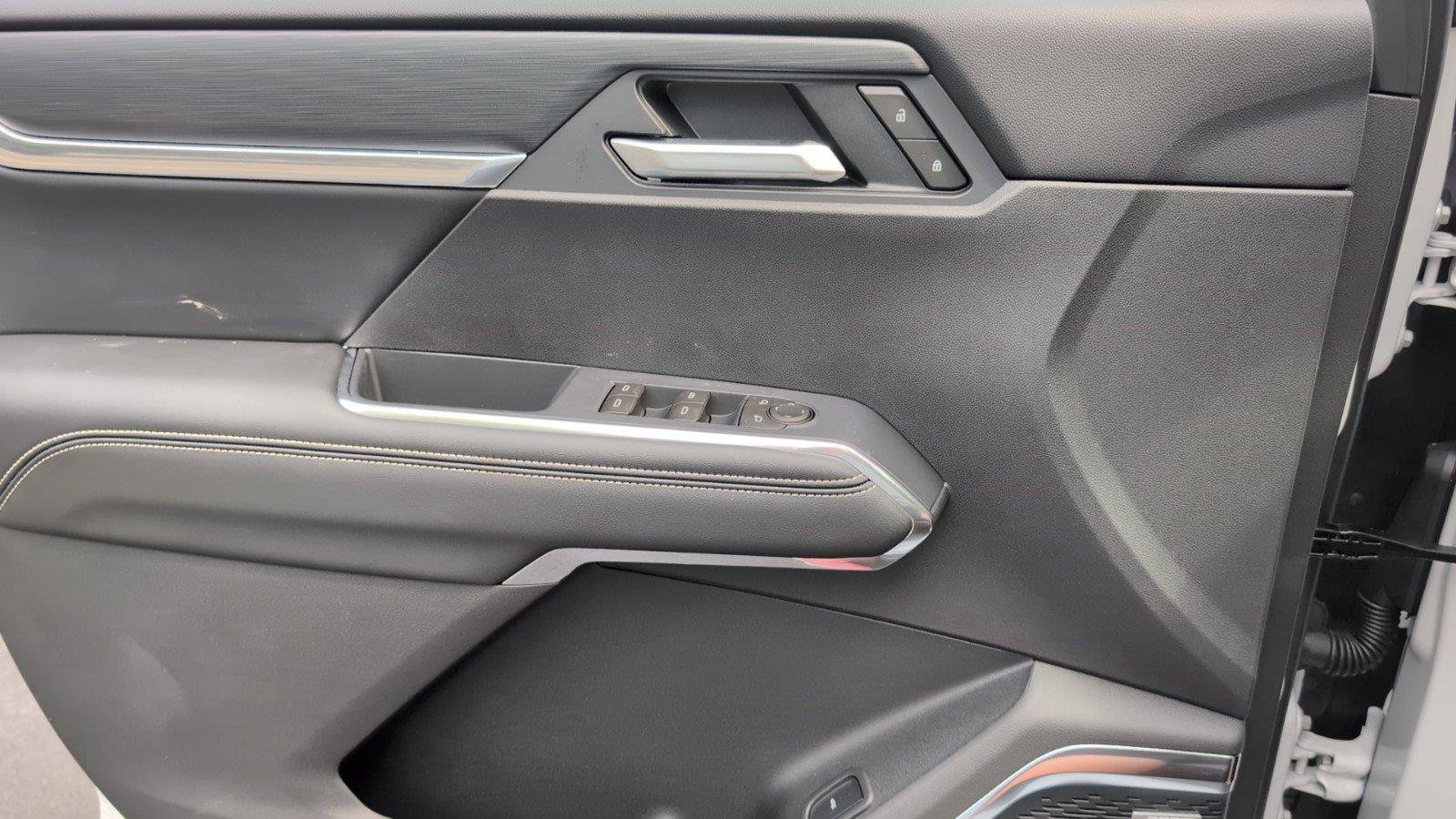 New 2026 GMC Acadia Elevation w/ Elevation Premium Package FWD image 20