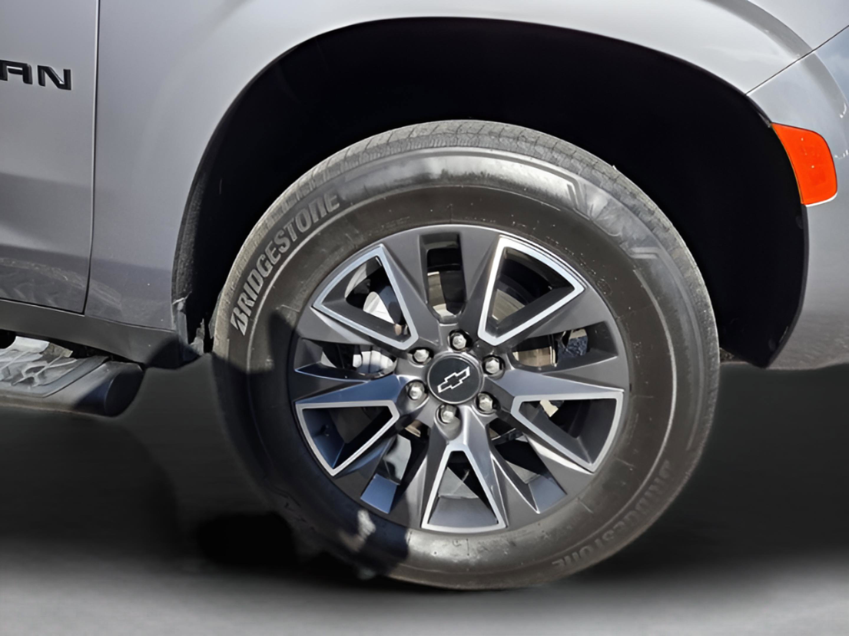 Used 2021 Chevrolet Suburban Z71 w/ Rear Media and Nav Package image 24