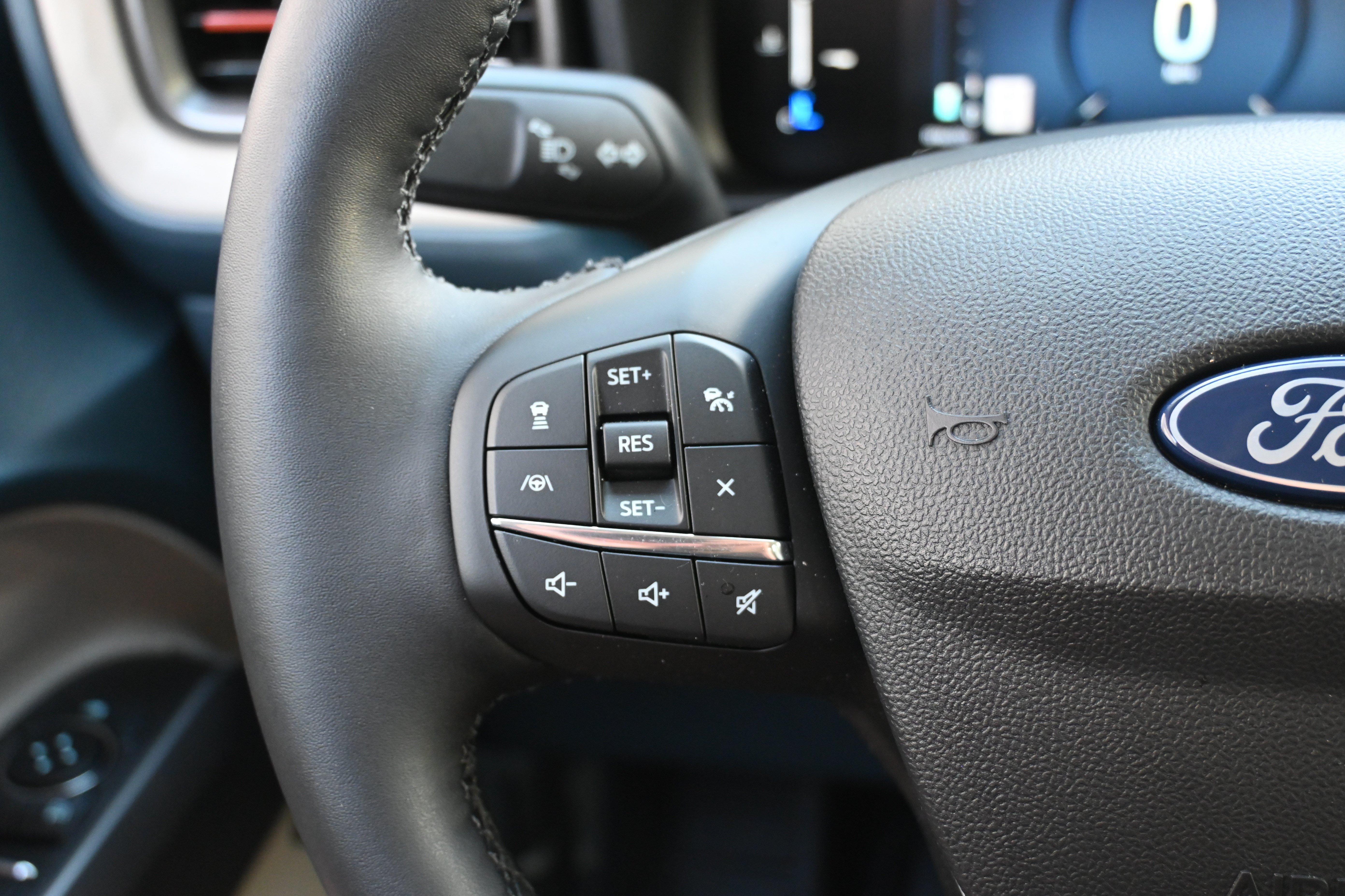Used 2026 Ford Maverick Lariat w/ 4K Tow Package AWD/4WD image 19