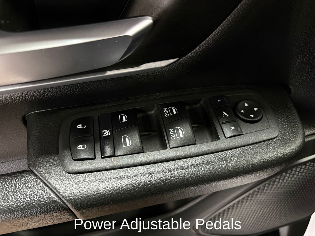 Used 2022 RAM 1500 Big Horn image 17