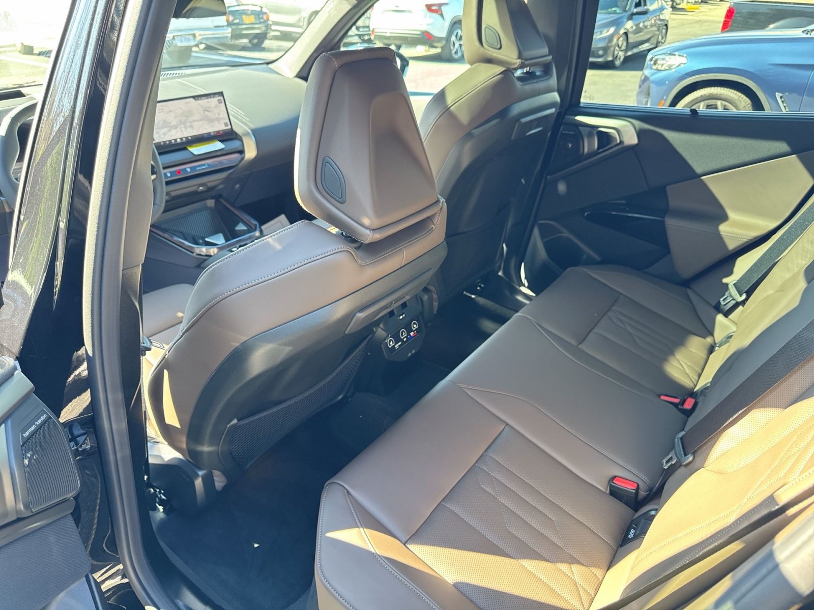 New 2026 BMW X3 xDrive30i w/ Premium Package AWD/4WD image 25