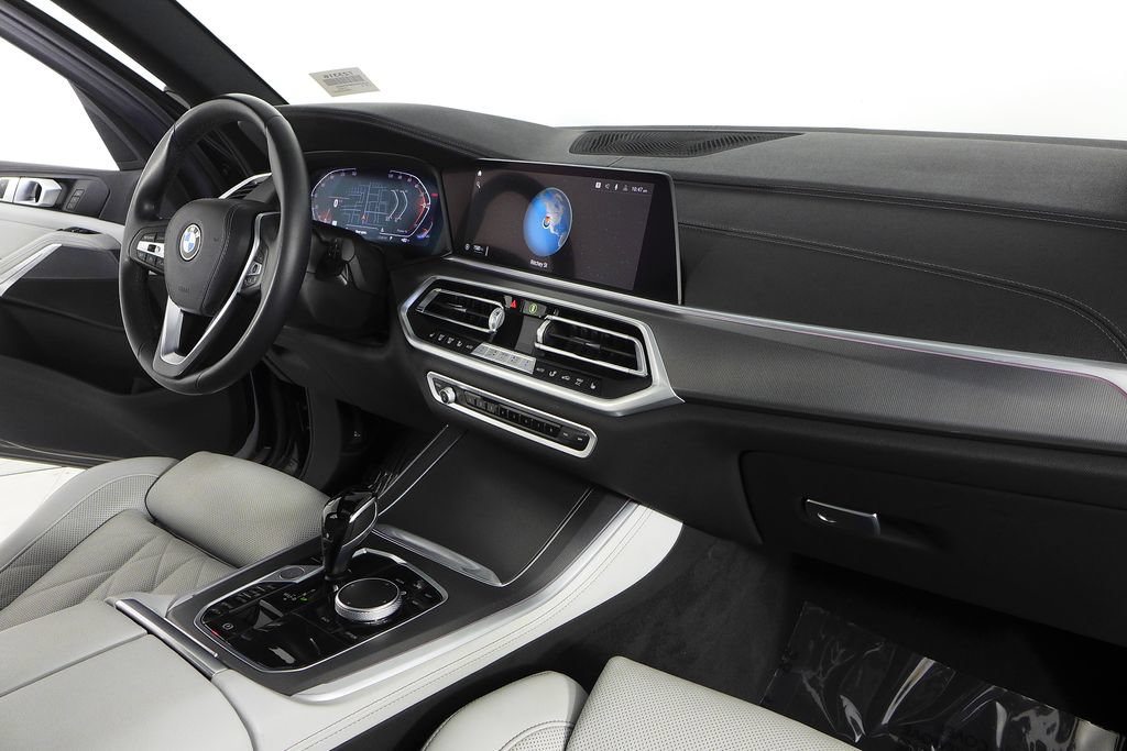 Used 2023 BMW X5 sDrive40i w/ Parking Assistance Package RWD image 13