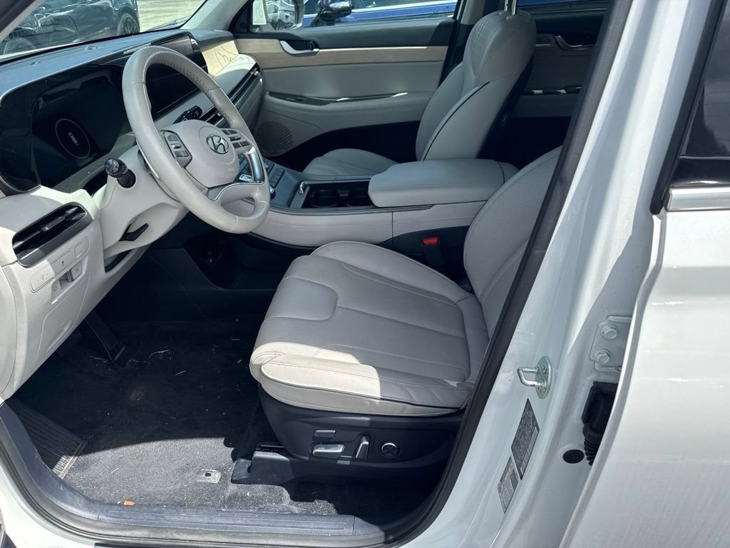 Used 2024 Hyundai Palisade Limited FWD image 24