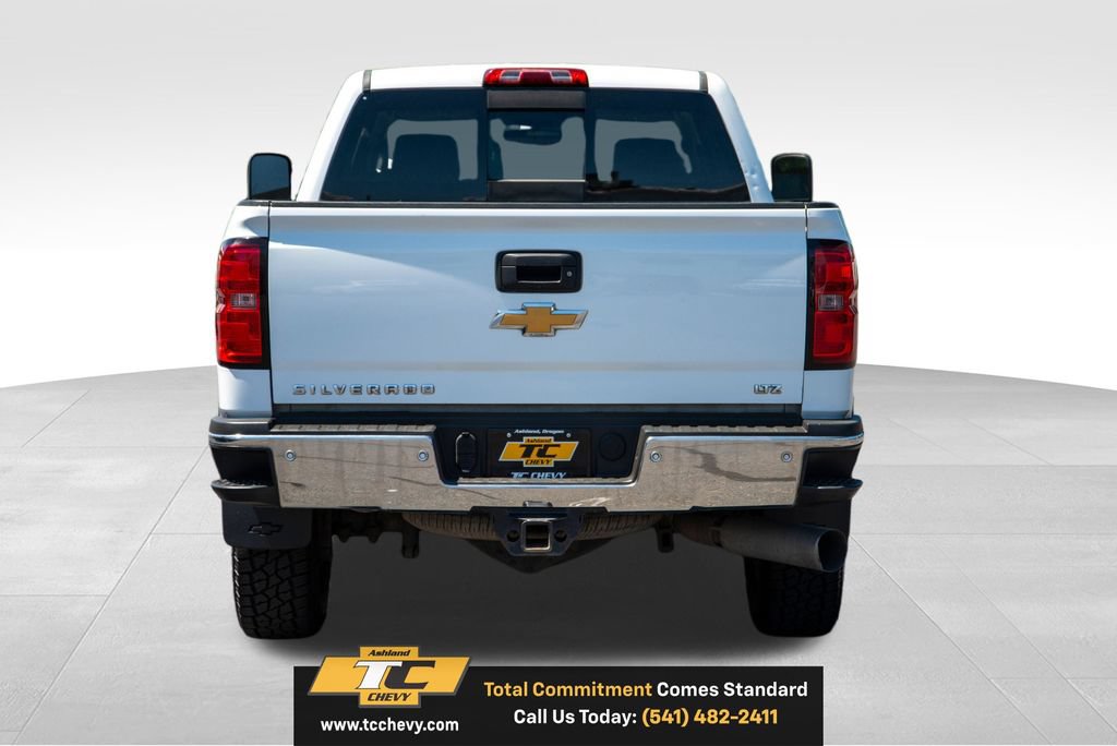 Used 2015 Chevrolet Silverado 2500 LTZ w/ Duramax Plus Package AWD/4WD image 4