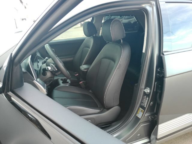 Used 2022 Hyundai Ioniq 5 Limited w/ Cargo Package AWD/4WD image 6