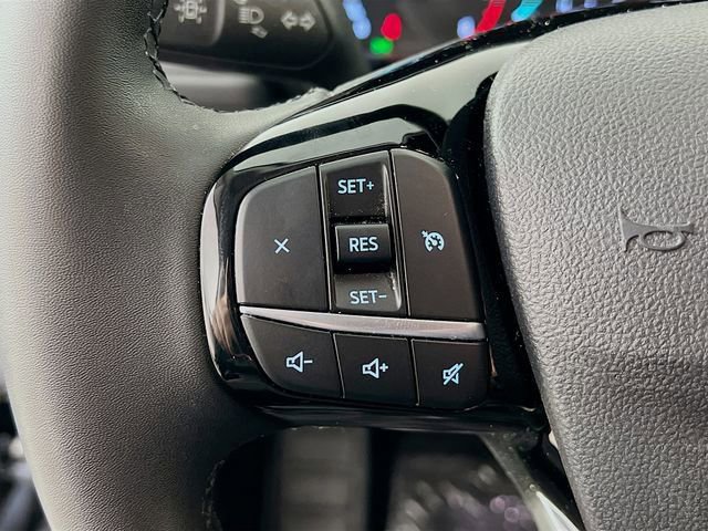 Used 2022 Ford Escape SEL image 13