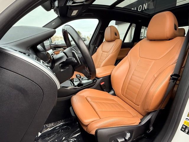 Used 2022 BMW X3 M40i w/ Premium Package image 17