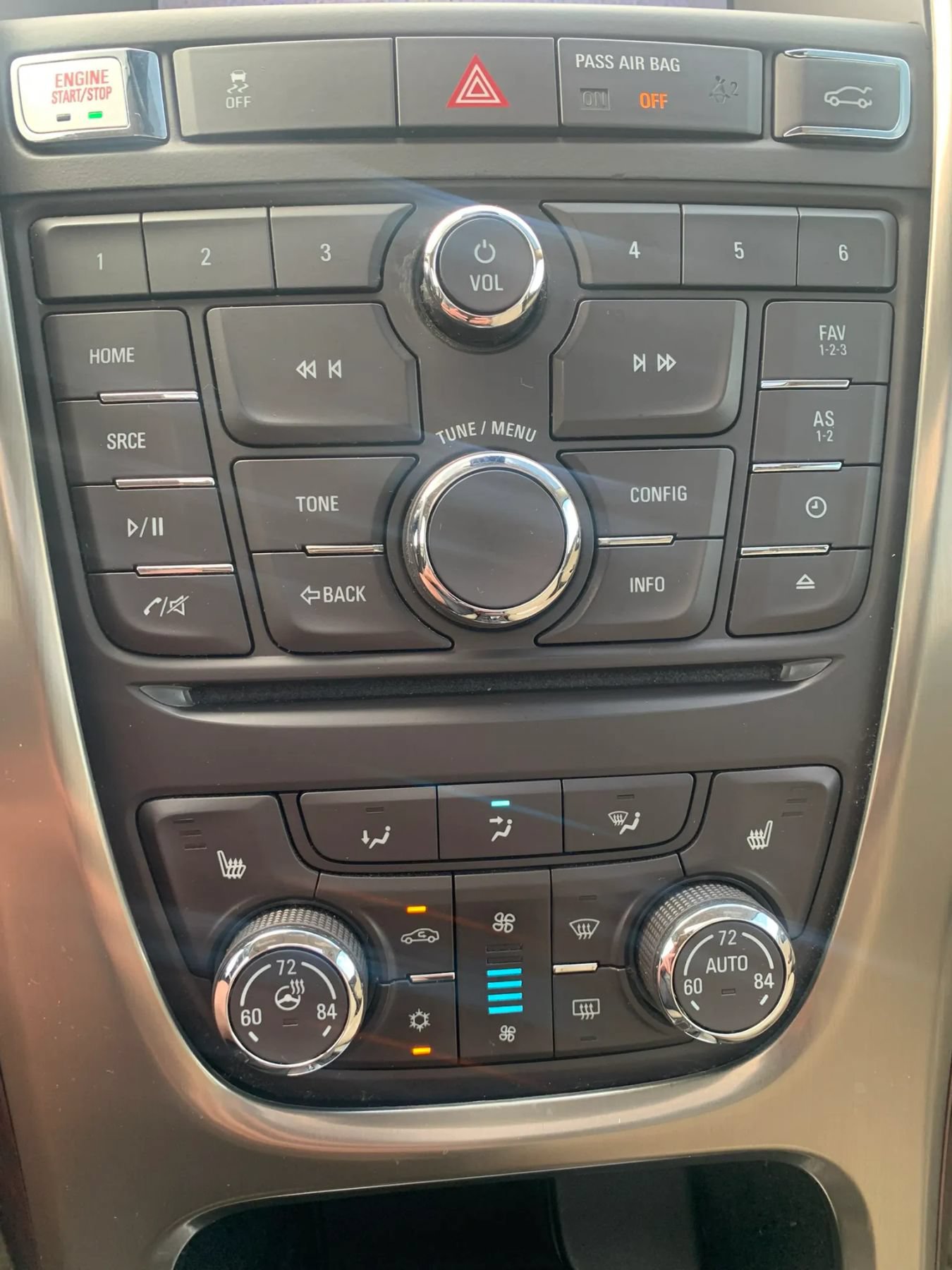 Used 2013 Buick Verano Leather FWD image 30