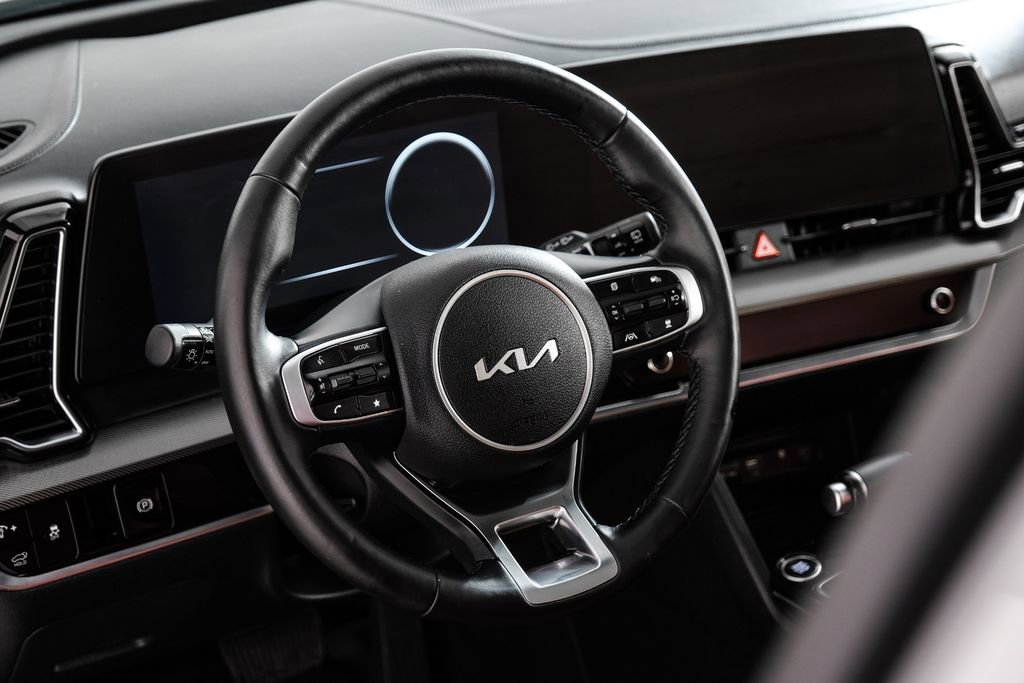 Used 2024 Kia Sportage SX image 13