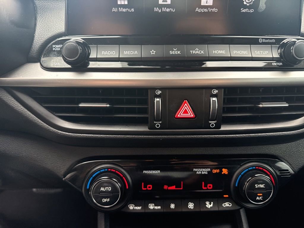 Used 2019 Kia Forte LXS FWD image 19