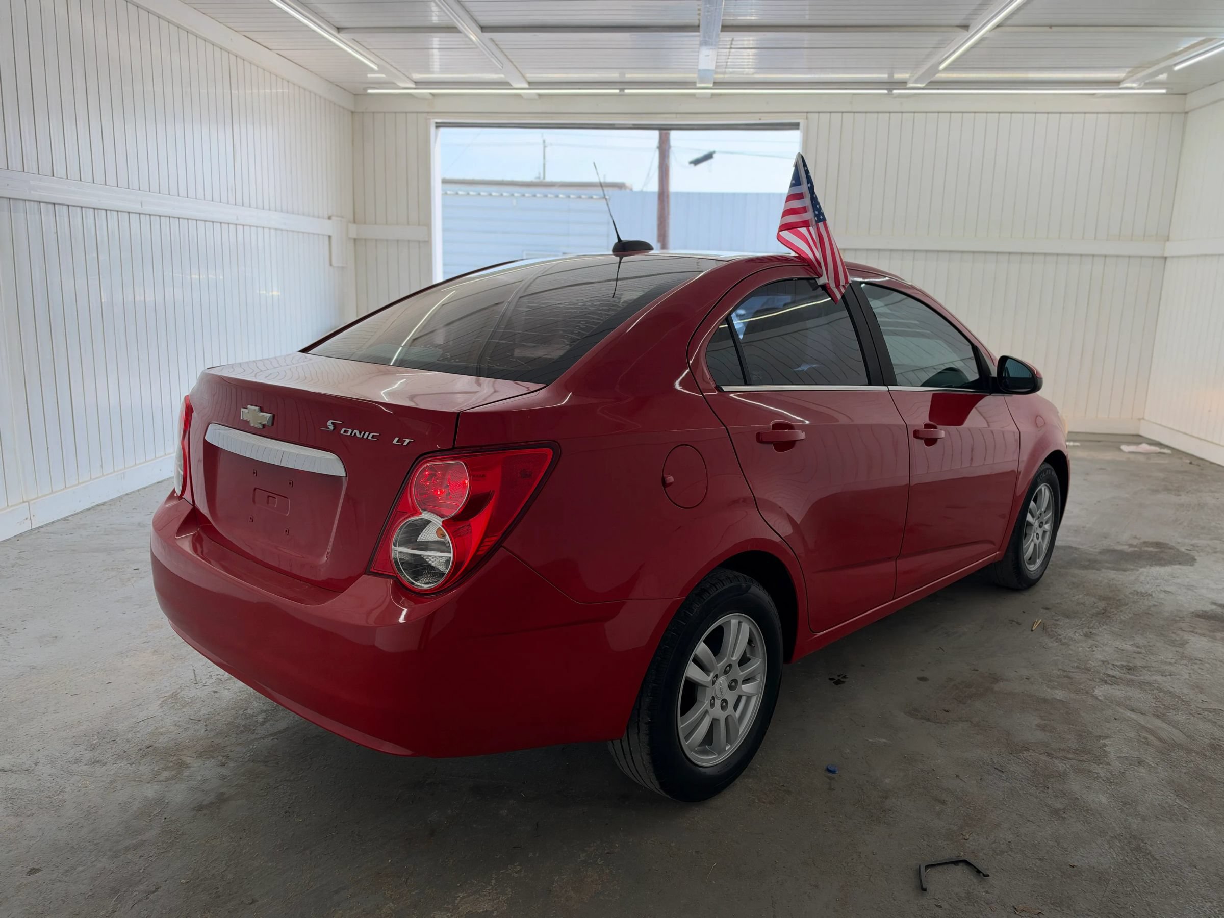 Used 2015 Chevrolet Sonic LT FWD image 5
