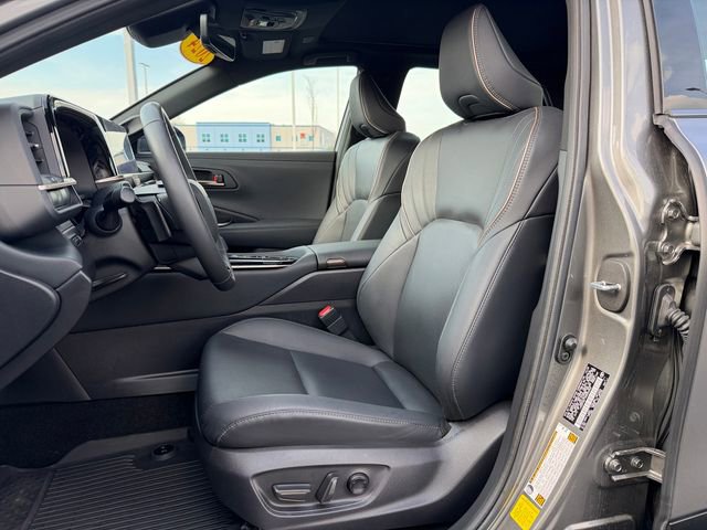 Certified 2024 Toyota Crown Platinum image 14