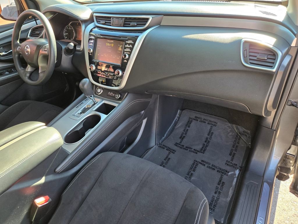 Used 2020 Nissan Murano S image 21
