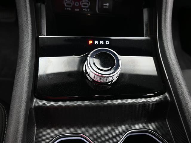 Used 2025 Jeep Grand Cherokee Laredo X image 15