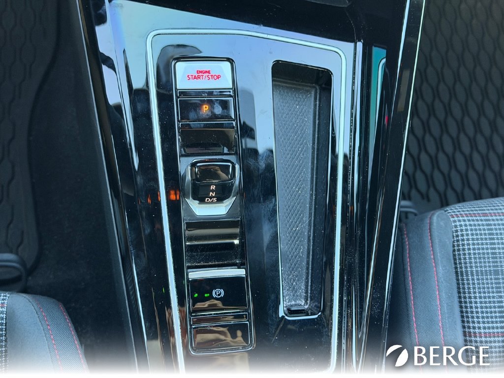 Used 2023 Volkswagen GTI S FWD image 29