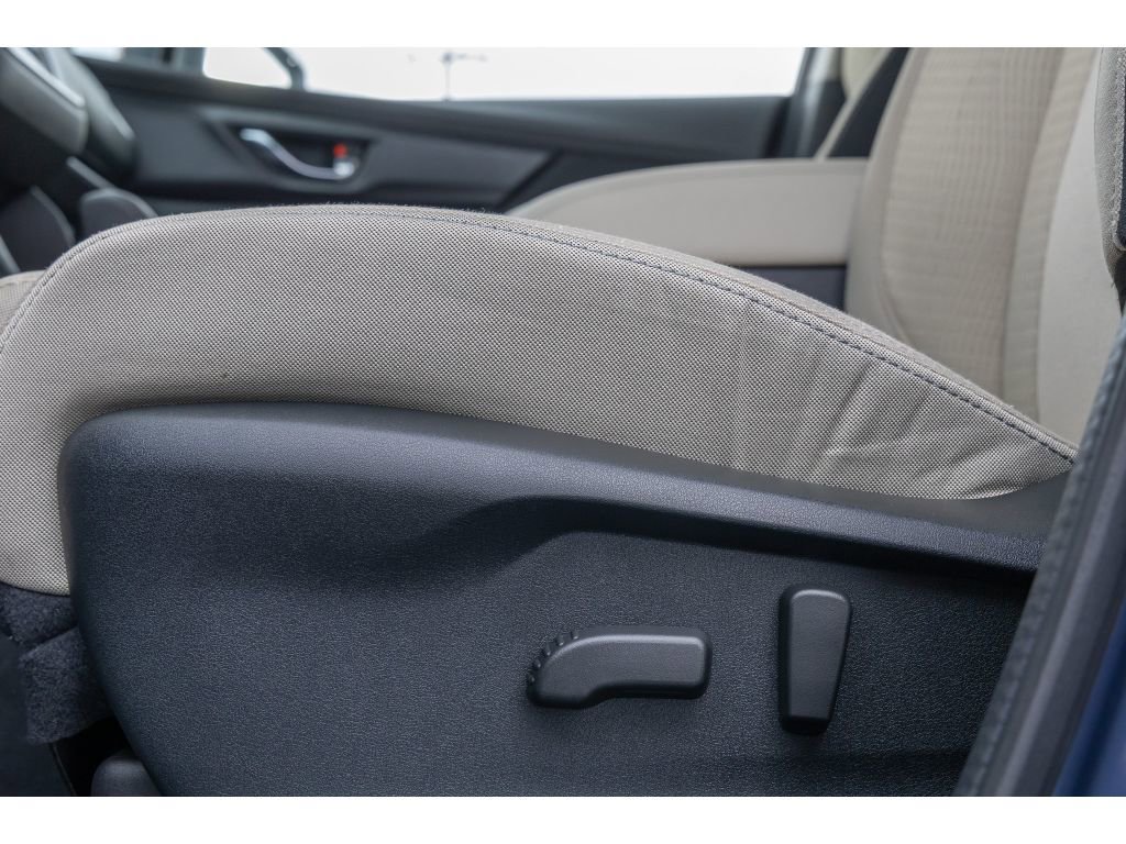 Certified 2025 Subaru Ascent Premium w/ Premium Package image 18