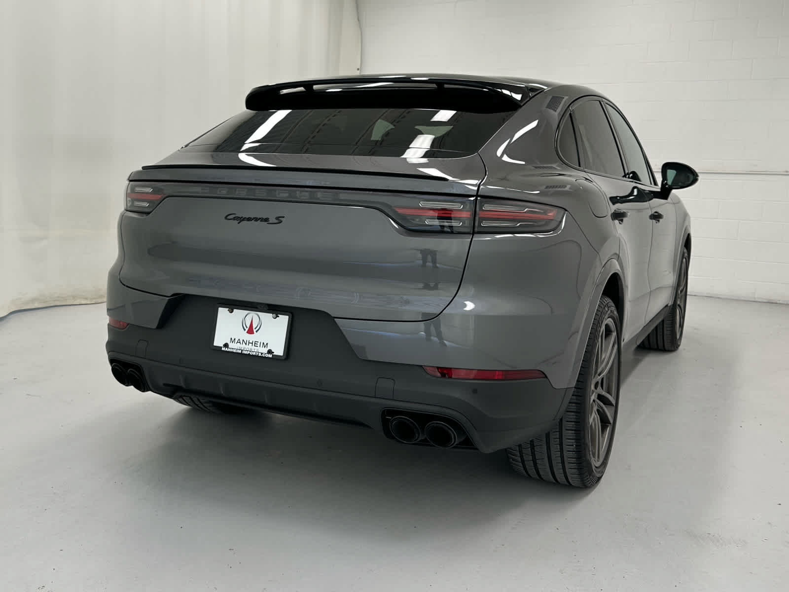 Used 2020 Porsche Cayenne S AWD/4WD image 6