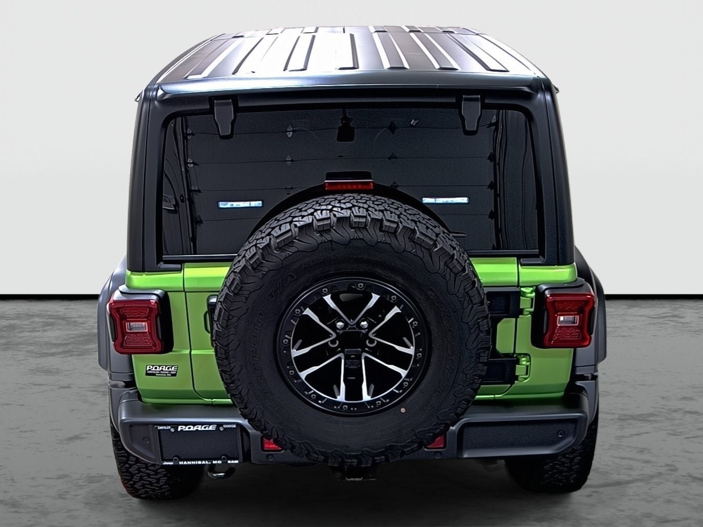 Used 2025 Jeep Wrangler Unlimited Sport AWD/4WD image 3