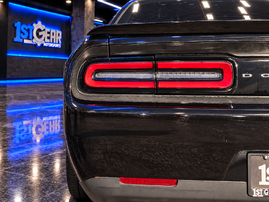 Used 2015 Dodge Challenger R/T w/ Quick Order Package 28B R/T RWD image 13