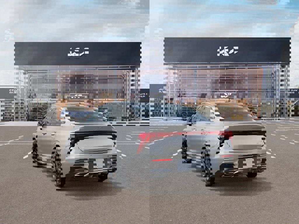 New 2026 Kia K5 GT-Line image 4
