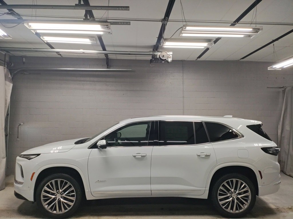 New 2026 Buick Enclave Avenir w/ Super Cruise Package image 18