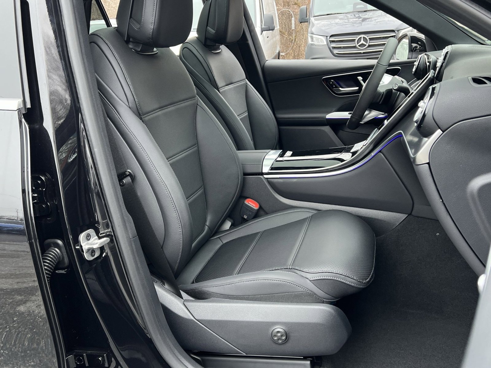 New 2026 Mercedes-Benz GLC 300 GLC 300 image 26