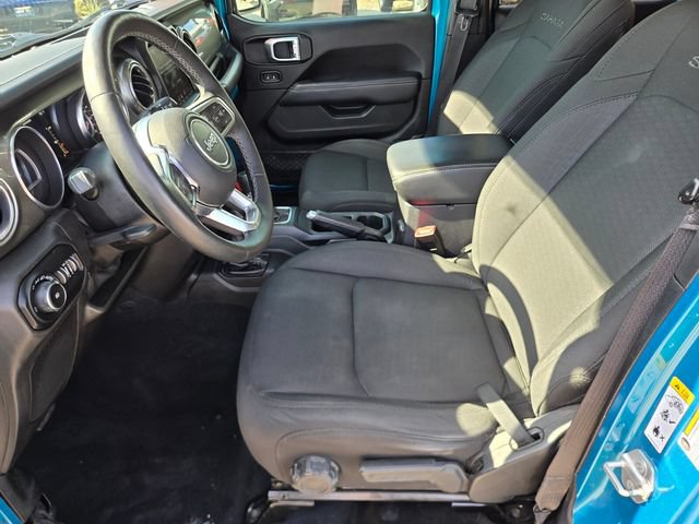Used 2019 Jeep Wrangler Unlimited Sahara AWD/4WD image 10