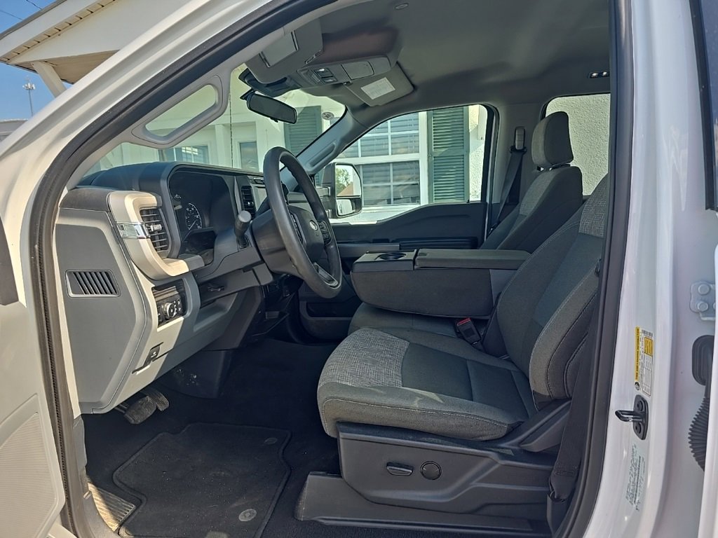 Used 2024 Ford F250 XLT image 12