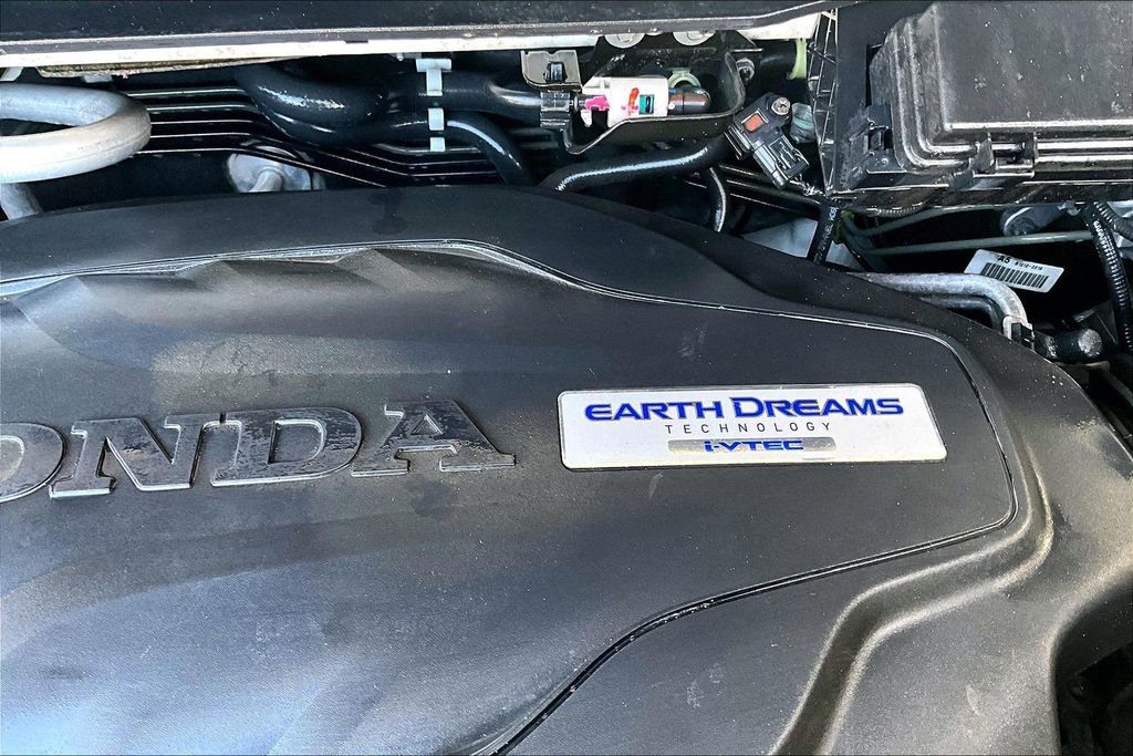 Used 2019 Honda Pilot Touring image 32