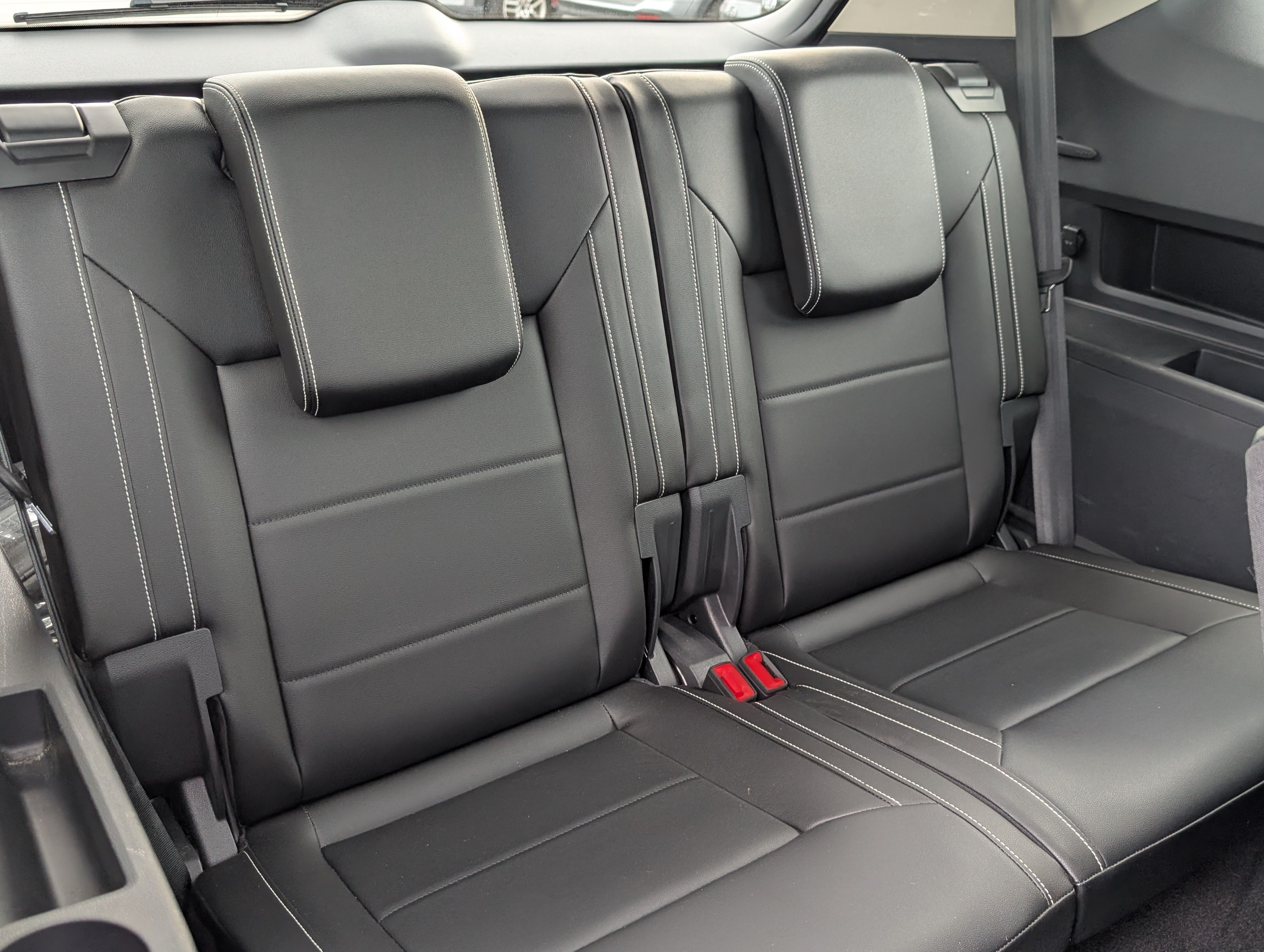 Used 2023 Volkswagen Atlas SE w/ Panoramic Sunroof Package AWD/4WD image 13