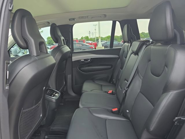 Used 2021 Volvo XC90 T5 Momentum w/ Protection Package Premier FWD image 16
