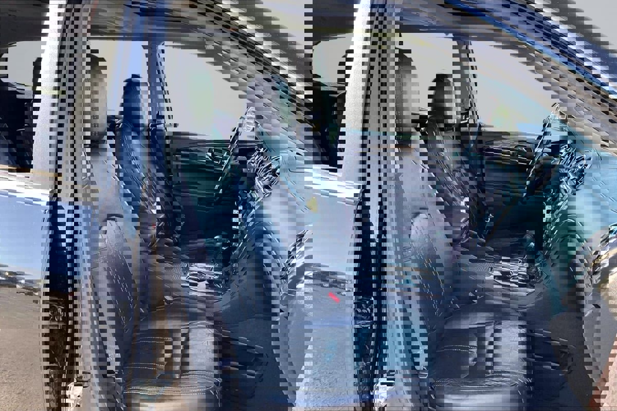 Used 2016 Buick Enclave Premium w/ Experience Buick Package image 7