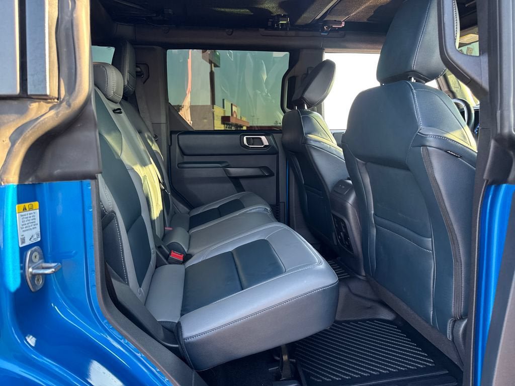 Used 2024 Ford Bronco Outer Banks AWD/4WD image 12