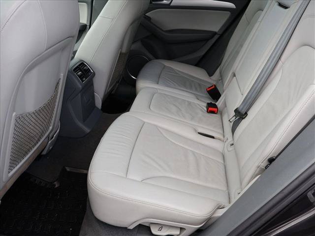 Used 2017 Audi Q5 2.0T Premium Plus w/ Technology Package AWD/4WD image 25