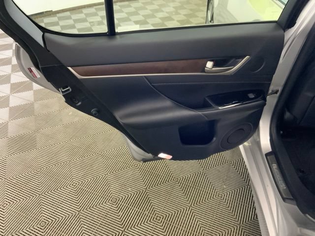 Used 2013 Lexus GS 350 AWD w/ Premium Pkg image 28