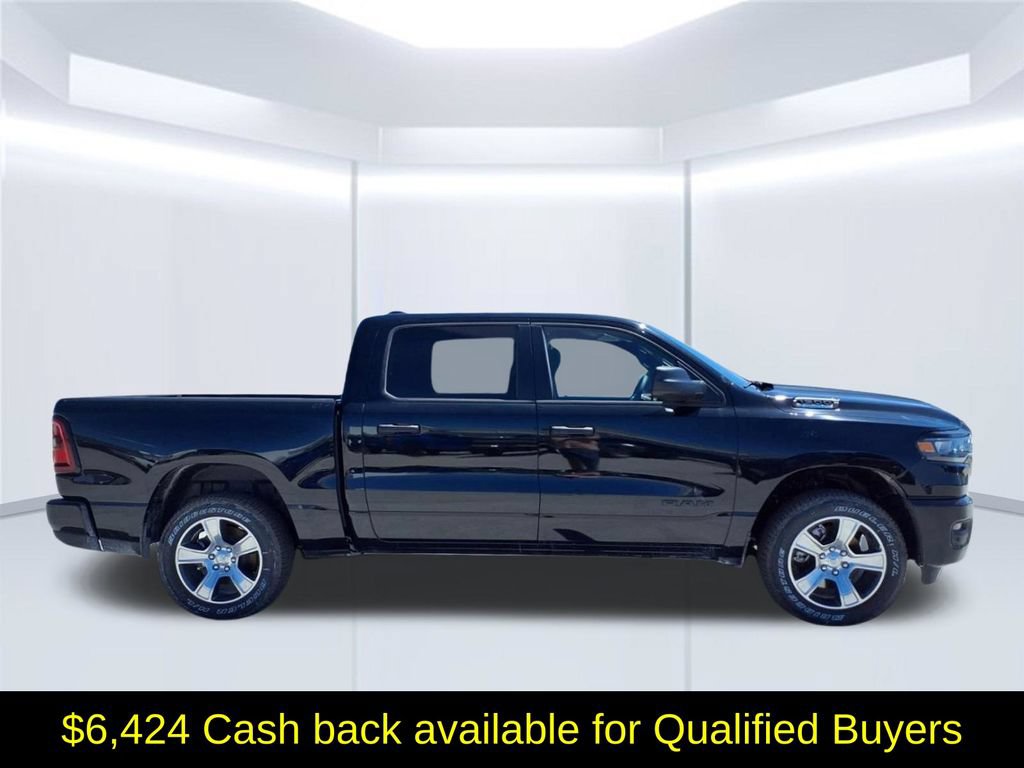 New 2026 RAM 1500 Express AWD/4WD image 2