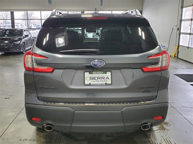 Used 2025 Subaru Ascent Onyx Edition image 5