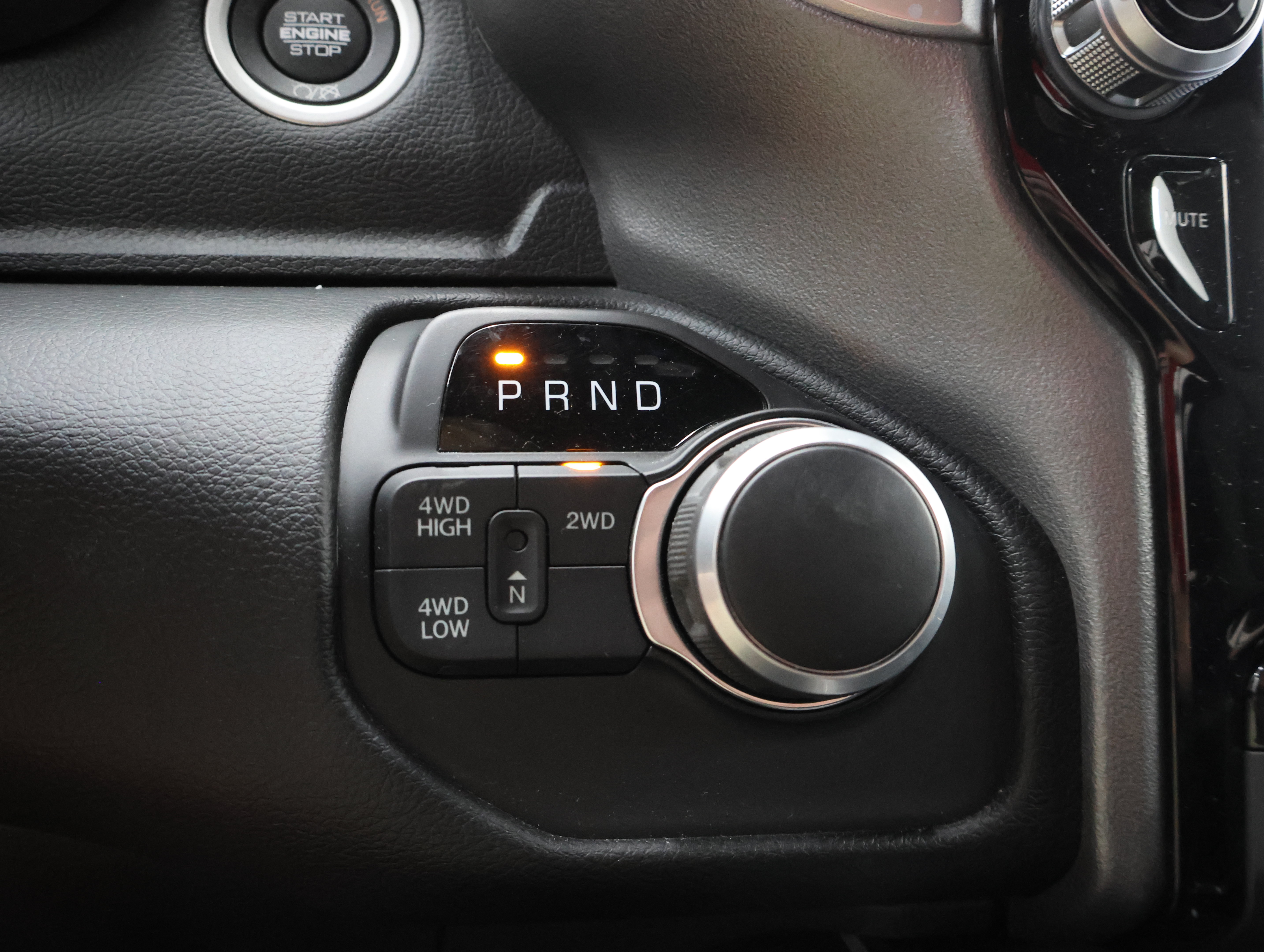 Used 2024 RAM 2500 Big Horn w/ Night Edition AWD/4WD image 45