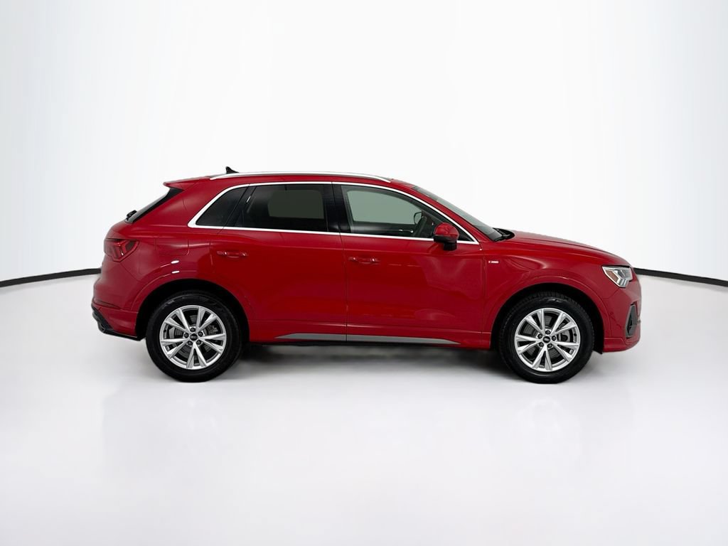 Certified 2021 Audi Q3 2.0T Premium Plus w/ Premium Plus Package AWD/4WD image 4