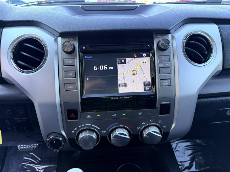Used 2017 Toyota Tundra SR5 AWD/4WD image 34