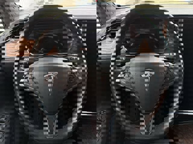 Used 2018 Tesla Model X 100D image 13