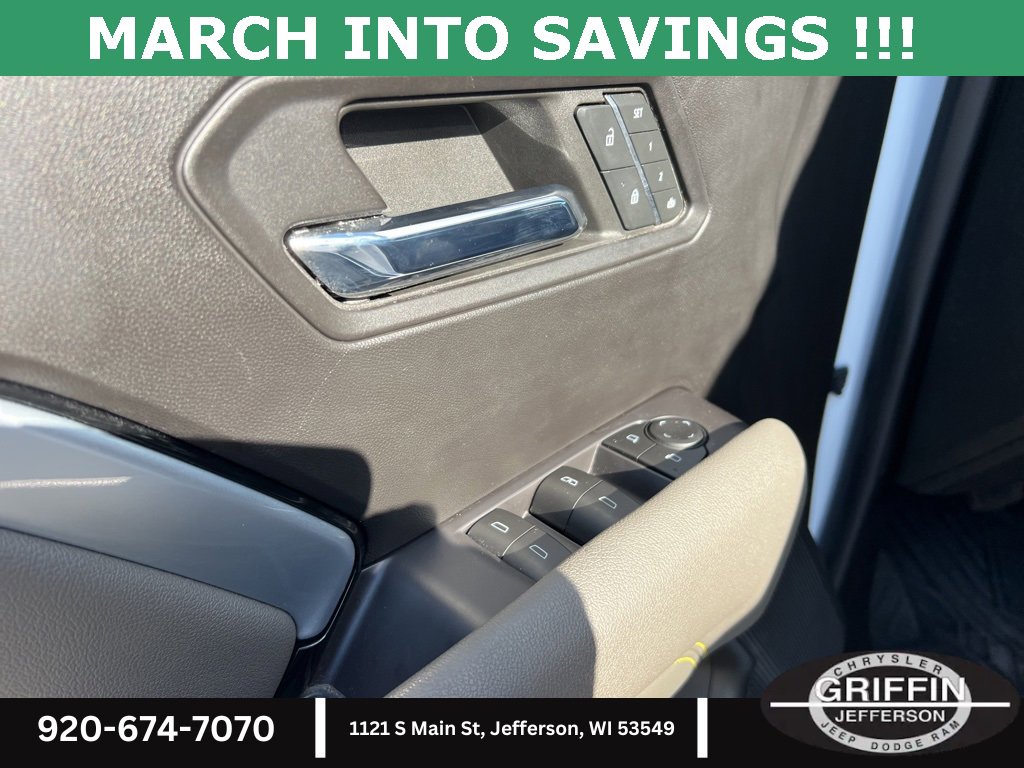 Used 2023 Chevrolet Colorado ZR2 w/ ZR2 Convenience Package III image 19