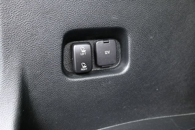 Used 2021 Ford Edge Titanium w/ Equipment Group 301A AWD/4WD image 25