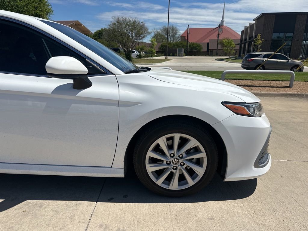 Certified 2022 Toyota Camry LE image 7