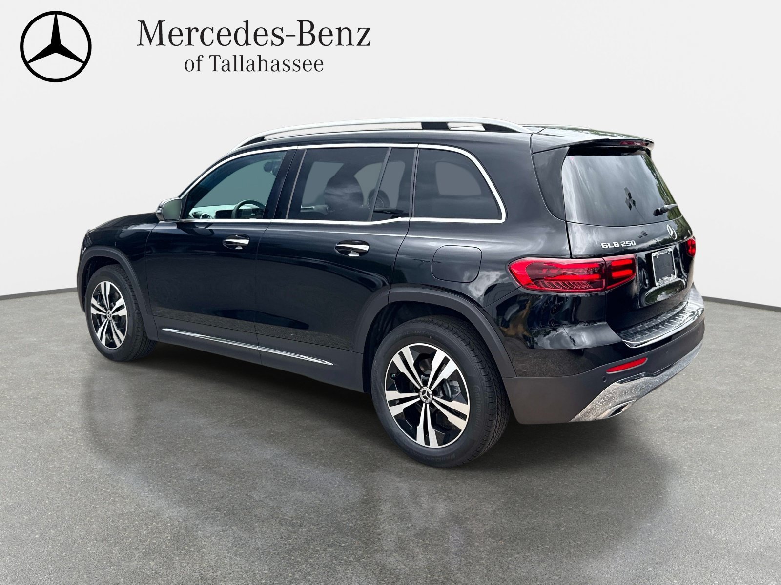 New 2026 Mercedes-Benz GLB 250 image 7