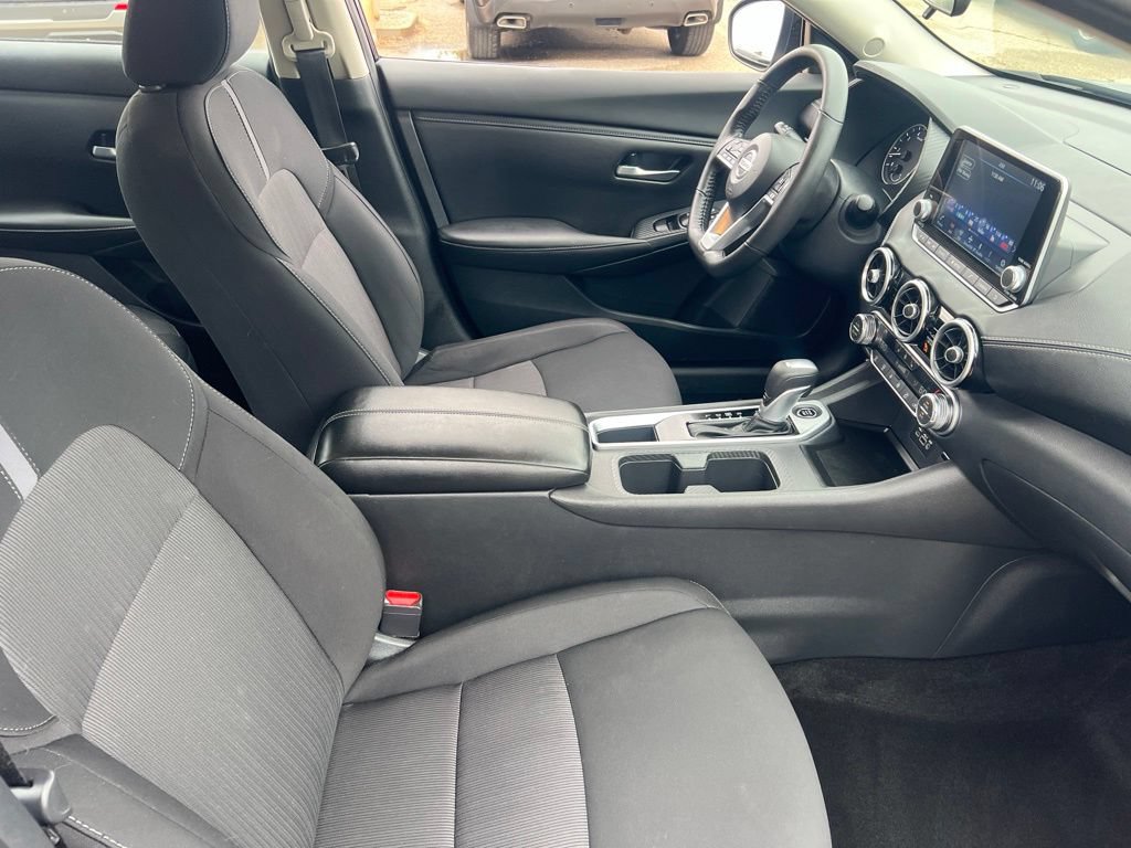 Certified 2022 Nissan Sentra SV w/ All-Weather Package FWD image 19